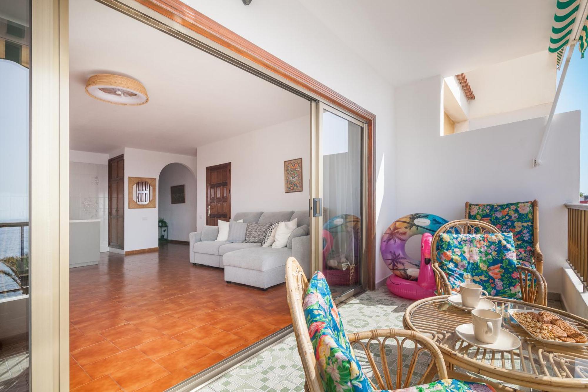 Casa De Franco - Ocean View, Terrace, Balcony, 50M From Playa La Arena, Fibre Net Apartman Puerto de Santiago  Kültér fotó